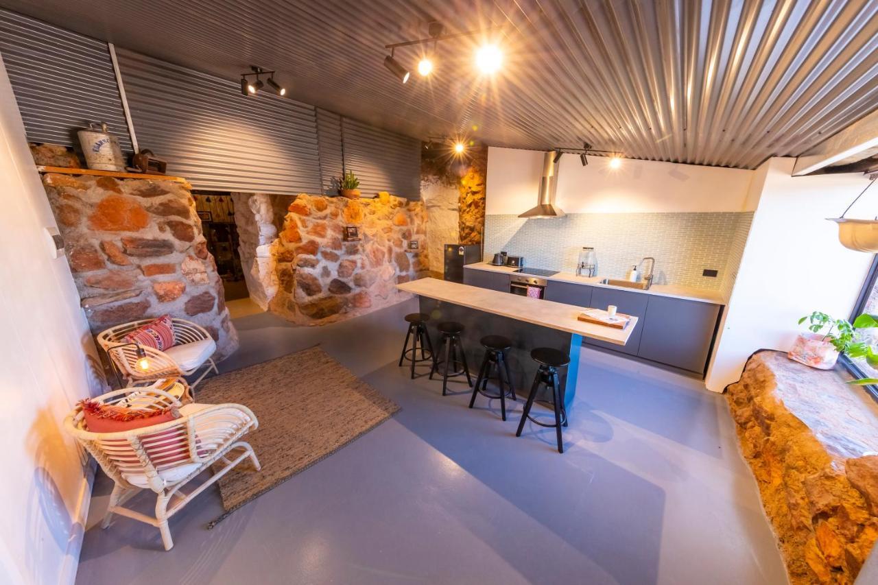 White Cliffs Accommodation -Daybreak Dugout - Unique Cave House 外观 照片
